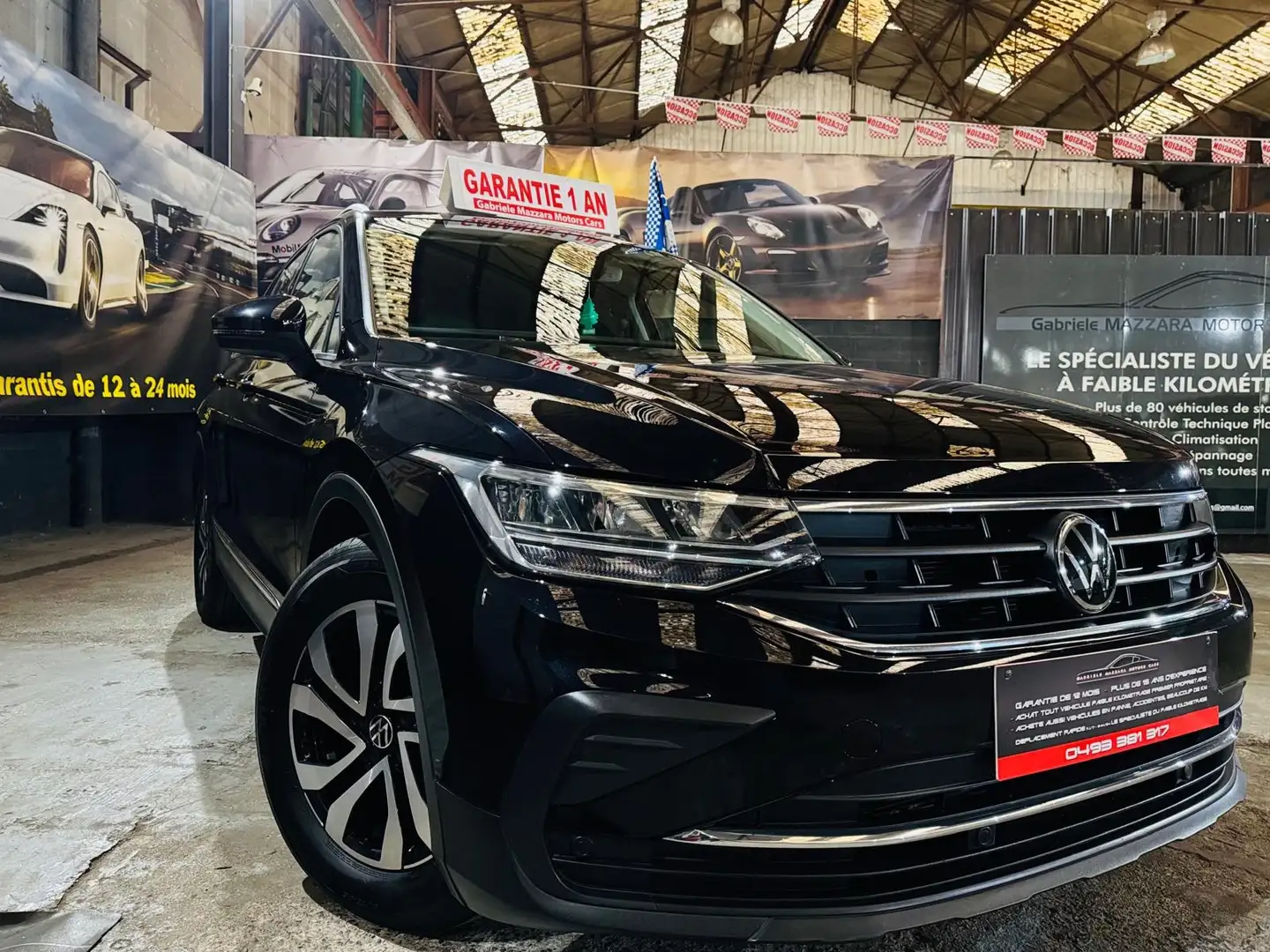 Volkswagen Tiguan Tiguan 2.0TDi CarPlay - GPS - TVA Incl Schwarz - 2
