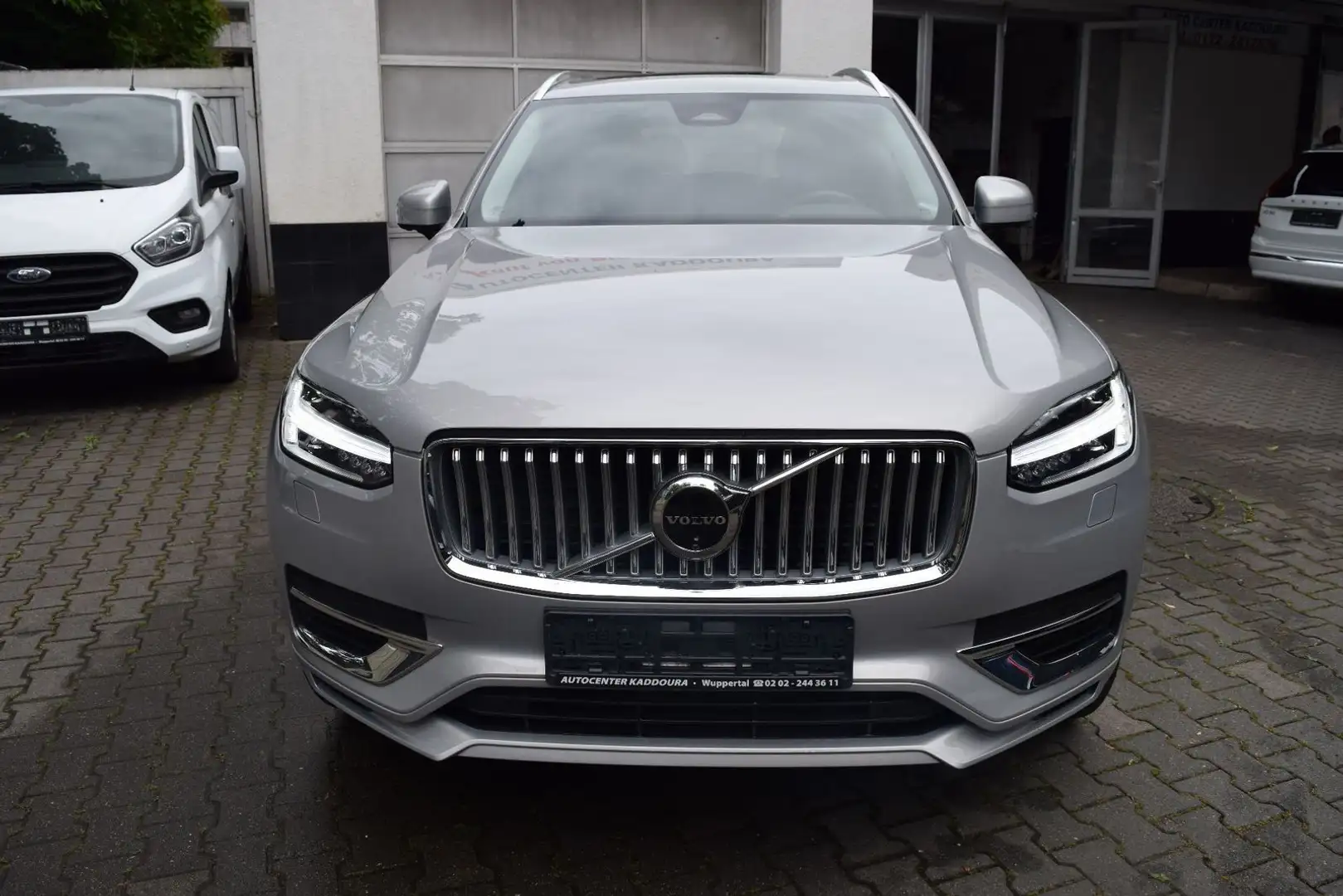 Volvo XC90 T8 AWD Plus Bright PANO 360° H&K 21 Zoll Zilver - 2
