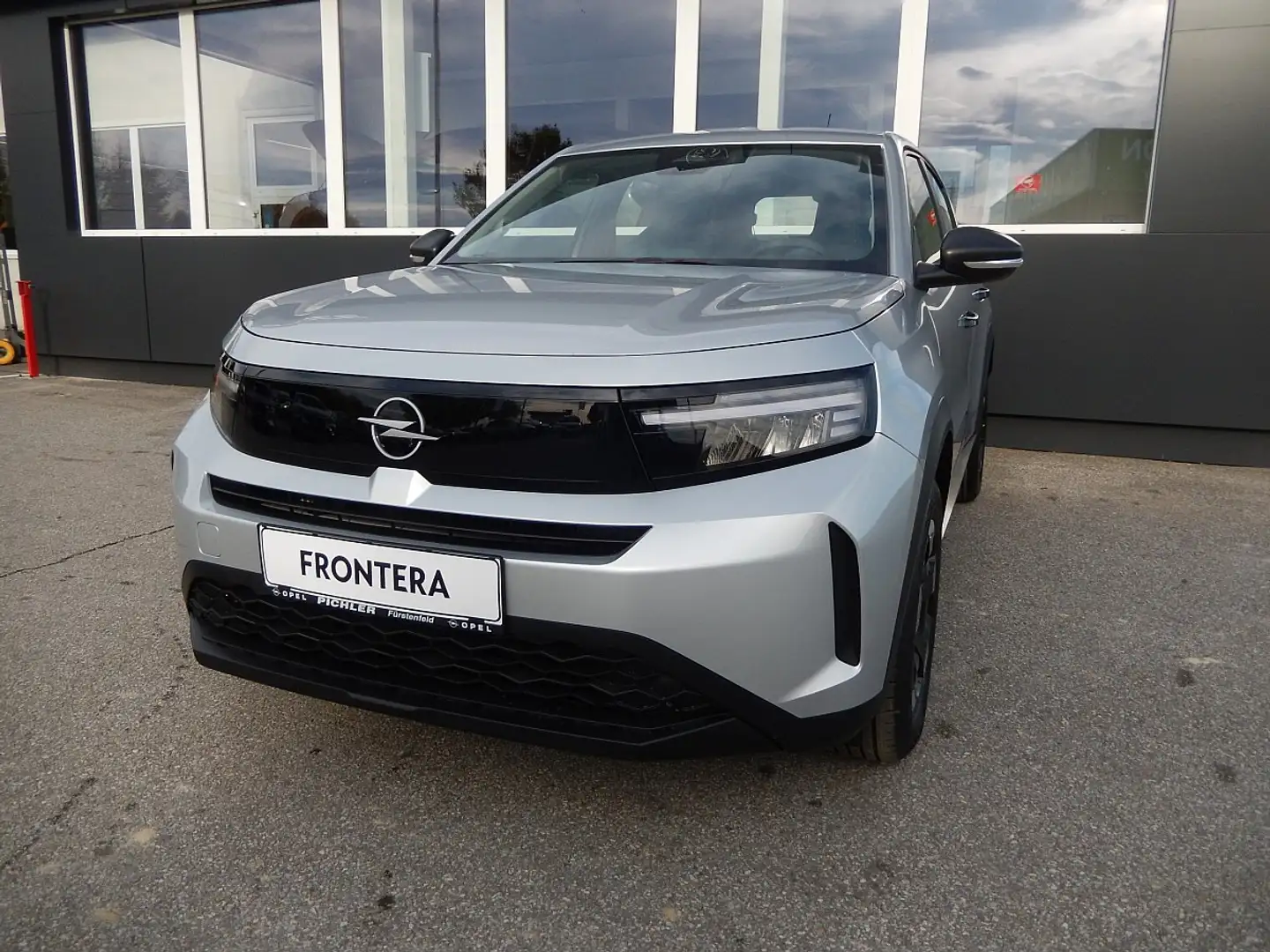 Opel Frontera 1.2 DI MHEV Edition Aut. Silber - 1