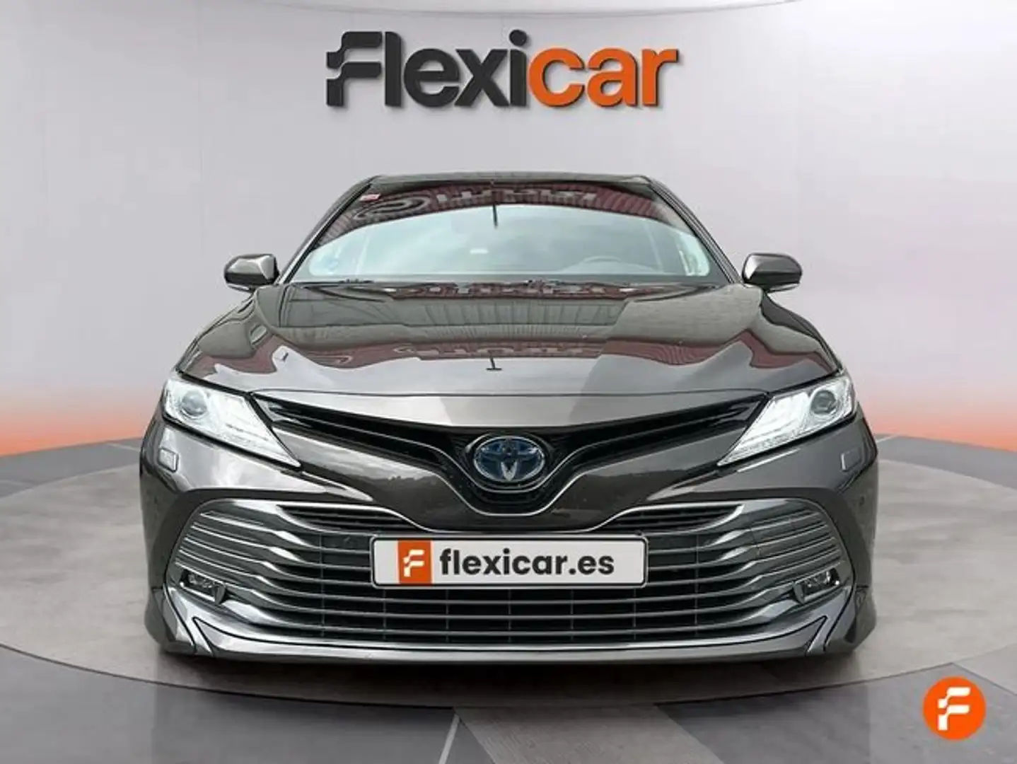 Toyota Camry 2.5+220H+Luxury Marrón - 2