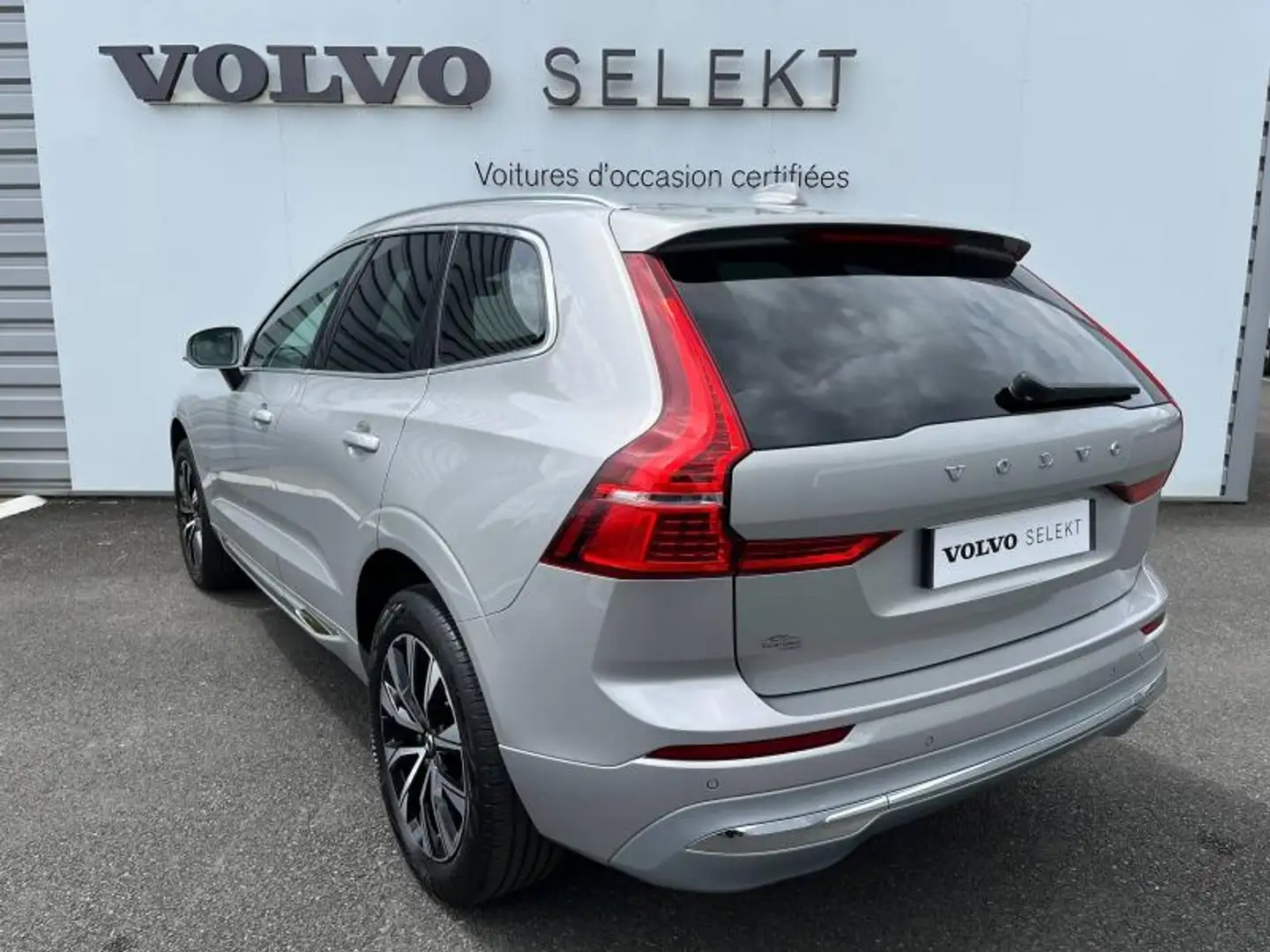 Volvo XC60 B4 AdBlue 197ch Plus Style Chrome Geartronic Argent - 2