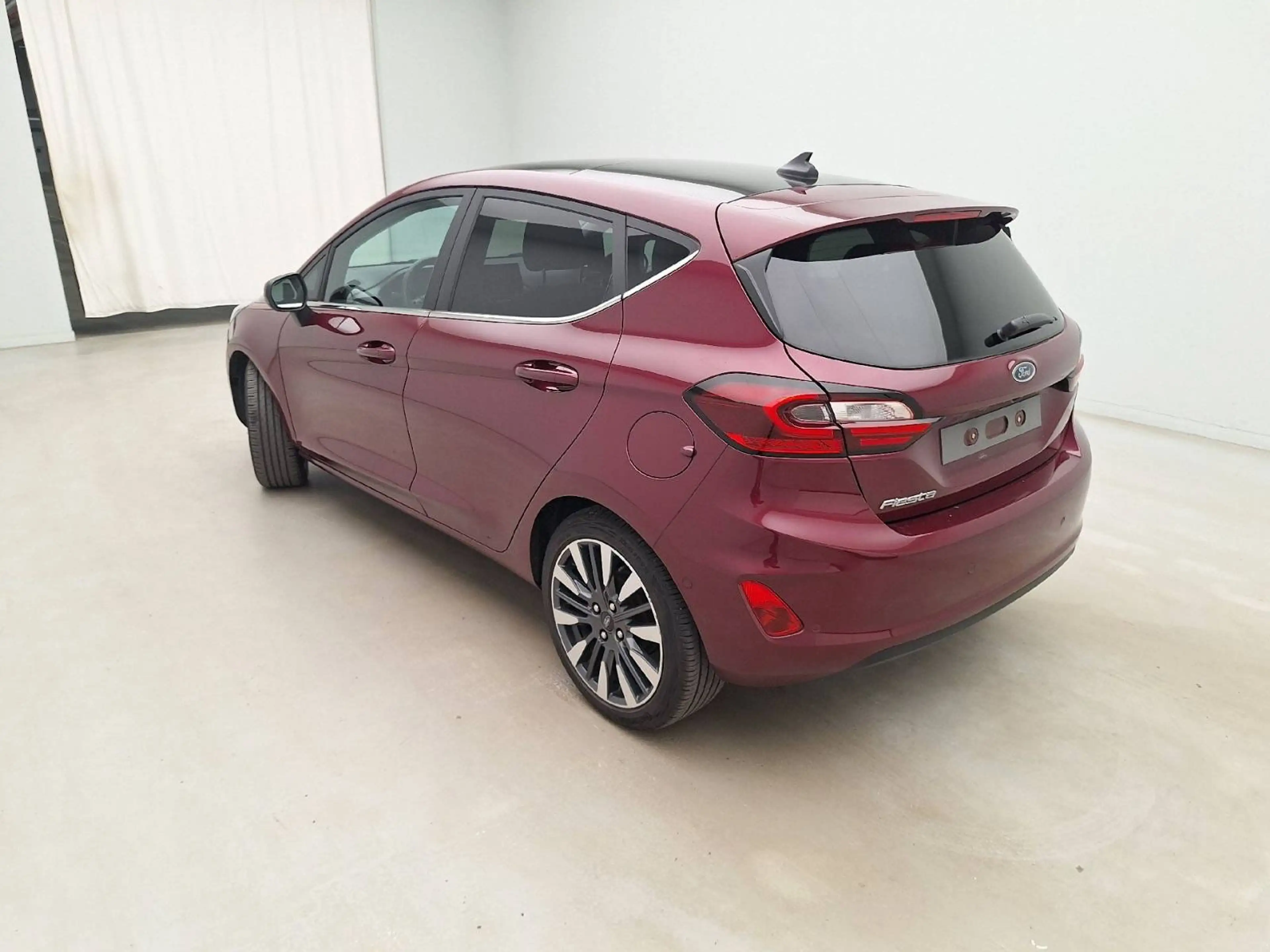 Ford Fiesta Fiesta Vignale 1.0 Titanium * FULL OPTIONS * COCKPIT DIGITAL * TOIT OUVRANT ET PANORAMIQUE * ALCANTARA — photo 6