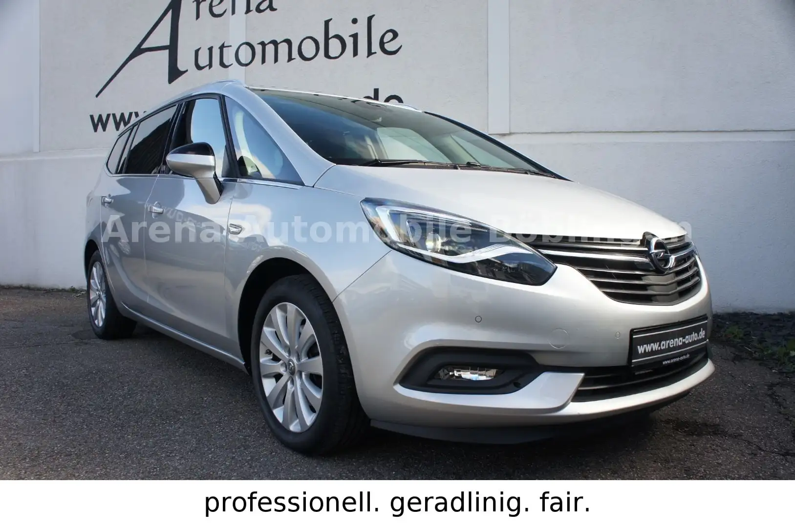 Opel Zafira C Tourer 1.6 CDTI*NAVI*LED*AHK*7-SITZ Argintiu - 1