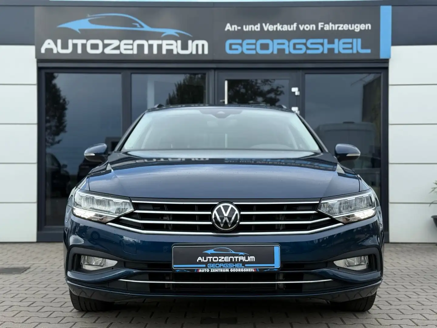 Volkswagen Passat Variant Passat Business/ACC/Navi/LED/Kamera/CarPlay/SHZ Blau - 2