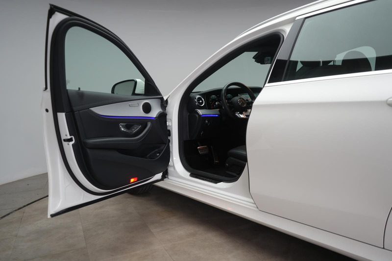 Mercedes-Benz E 400 d 4Matic T 9G-Tronic AMG Distronic/Kamera/ — photo 14