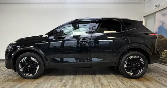 Nissan Qashqai view 3
