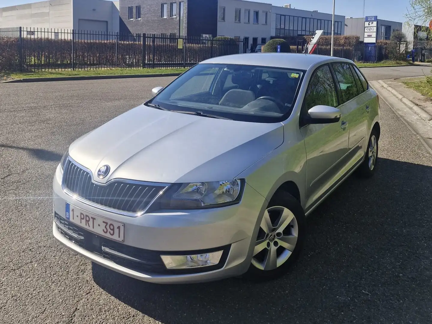 Skoda Rapid/Spaceback Rapid 1.2 TSI (Green tec) Active Argent - 1