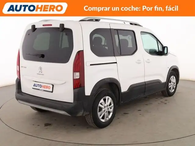 Peugeot Rifter view 6