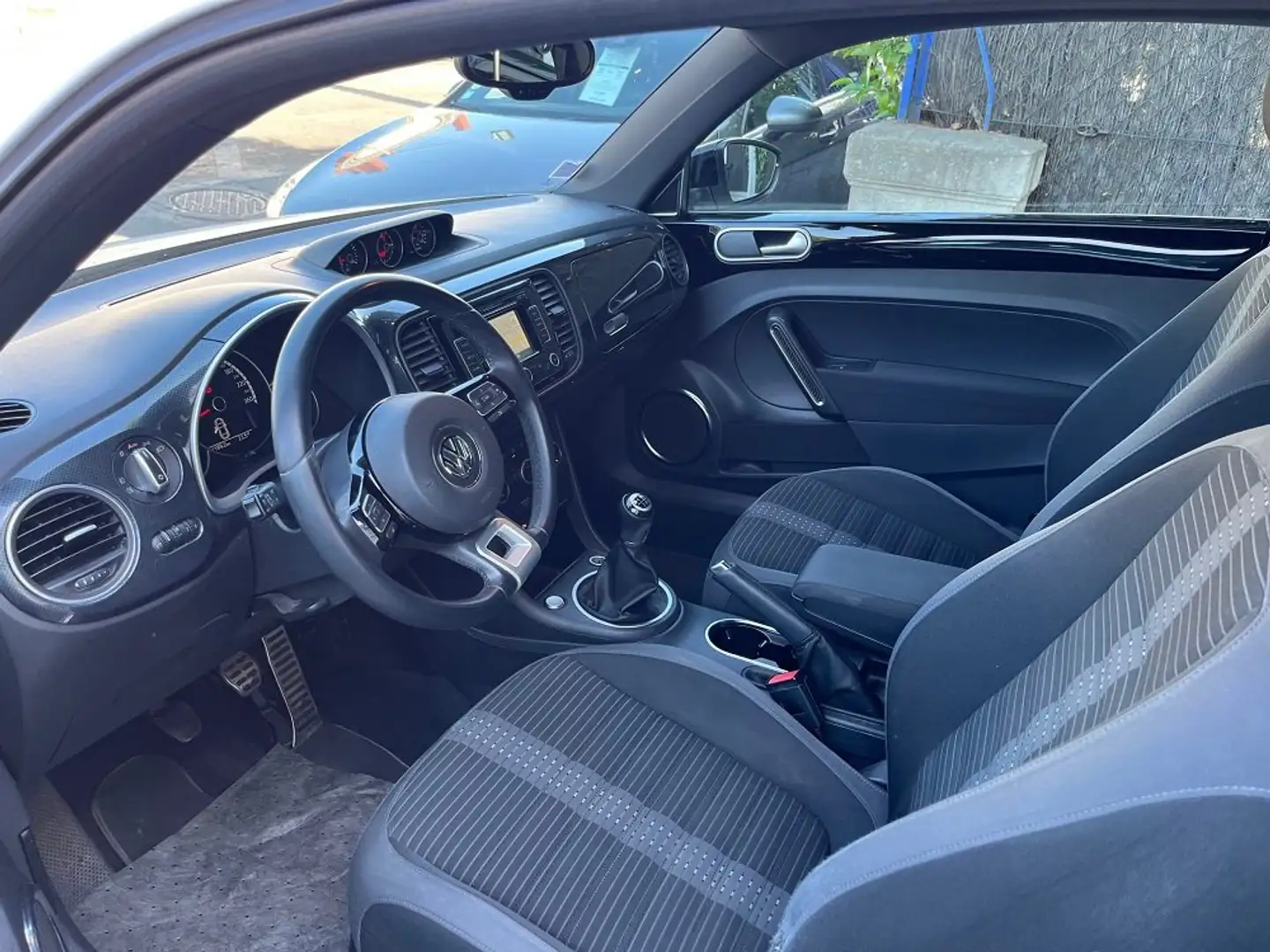 Volkswagen Coccinelle Coccinelle 2.0 TDI 140 FAP Sport - 2