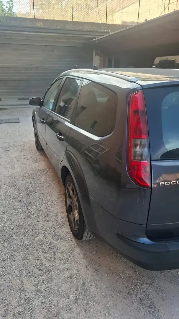 Ford Focus Focus II 2005 SW Style Wagon 1.6 tdci 90cv Nero - 2