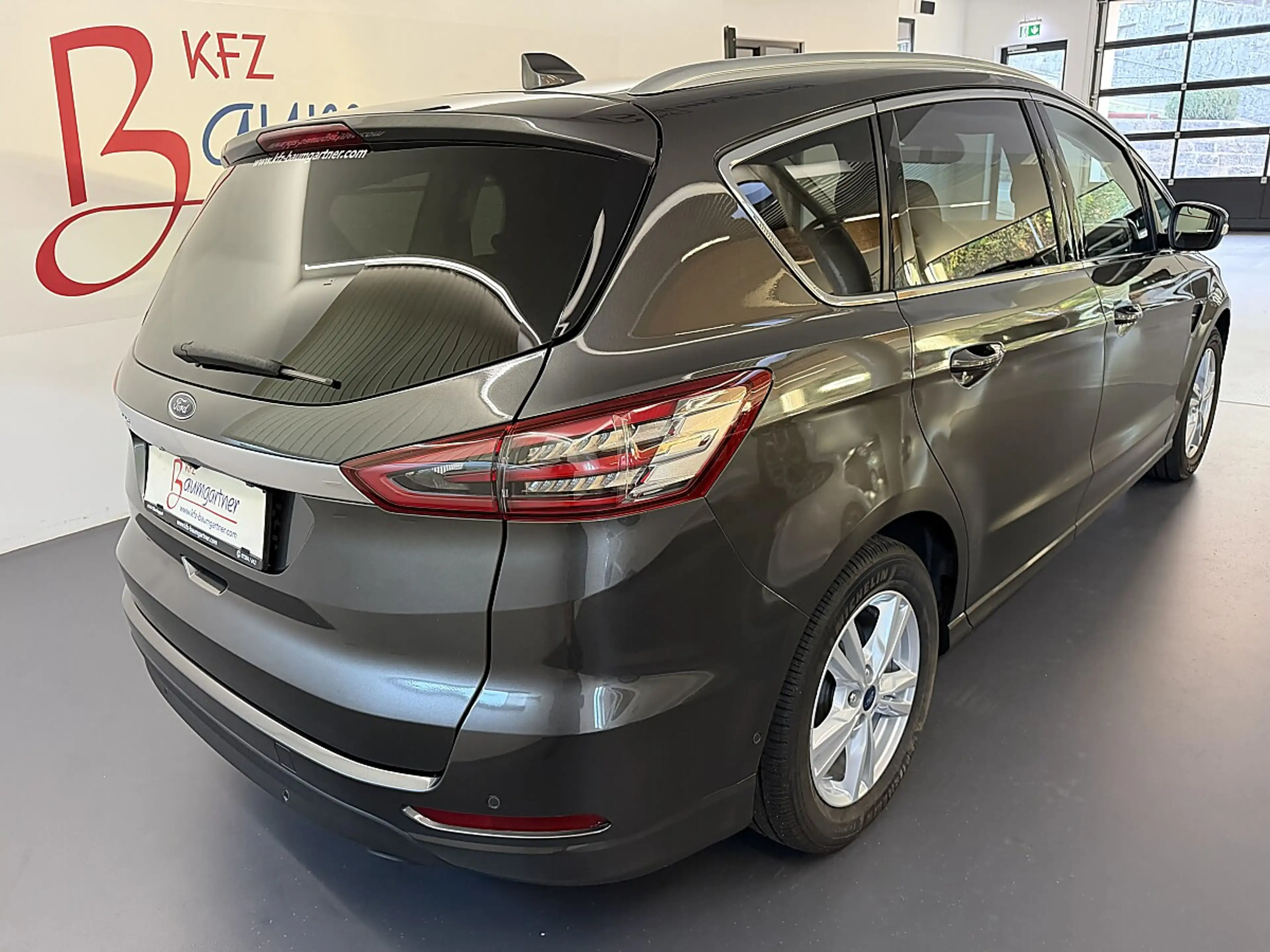 Ford S-Max S-MAX Titanium 2.0TDCi Aut. *NAVI*Sitzheizung*V... — photo 4