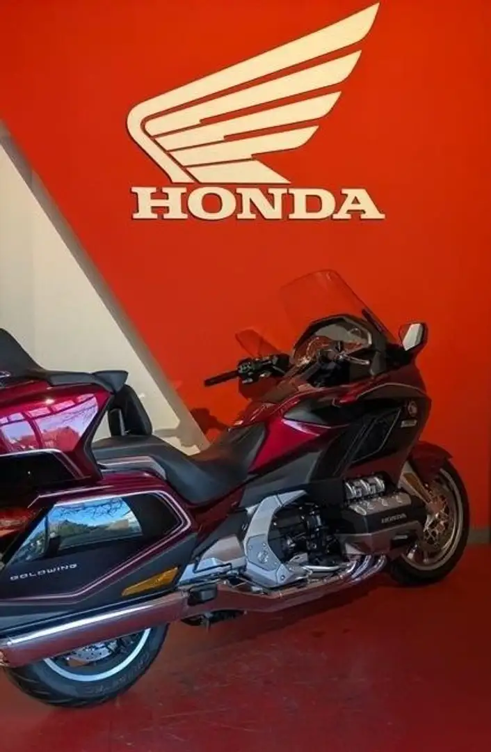 Honda GL 1800 Goldwing Roşu - 1
