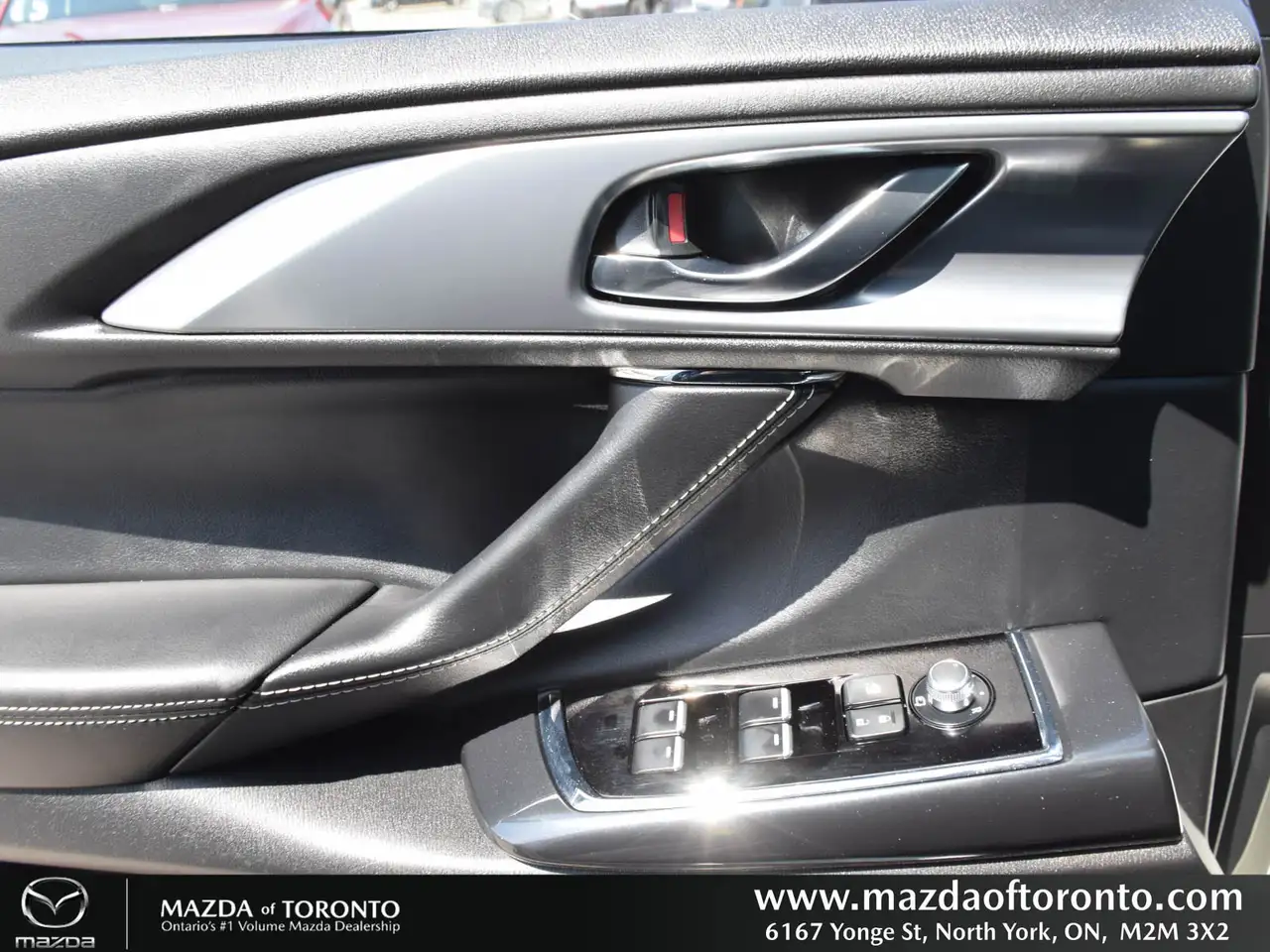 Mazda CX-9 снимка Mazda CX-9
