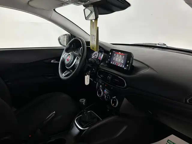 Fiat Tipo view 11