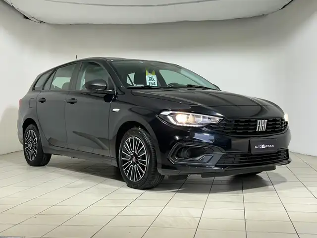 Fiat Tipo view 3