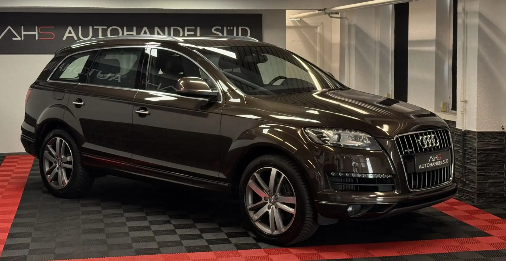 Audi Q7 3.0 TDI *LEDER*AHK*STHZG*BOSE*XENON* Braun - 2