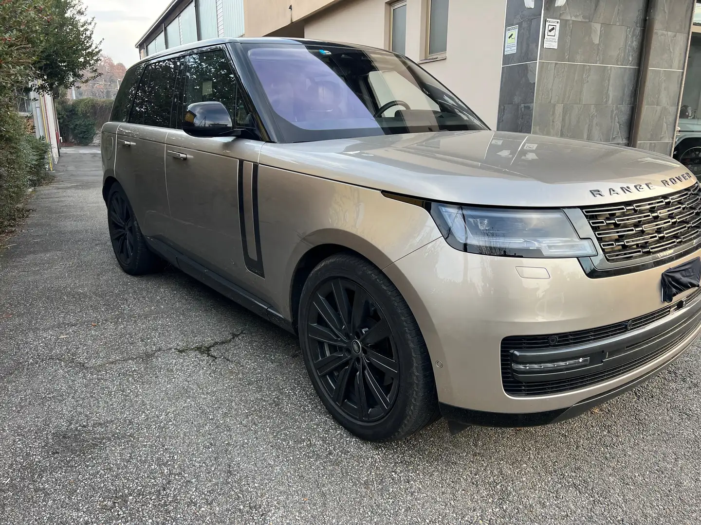 Land Rover Range Rover Range Rover 3.0 d mhev Autobiography awd 350cvauto Argento - 2