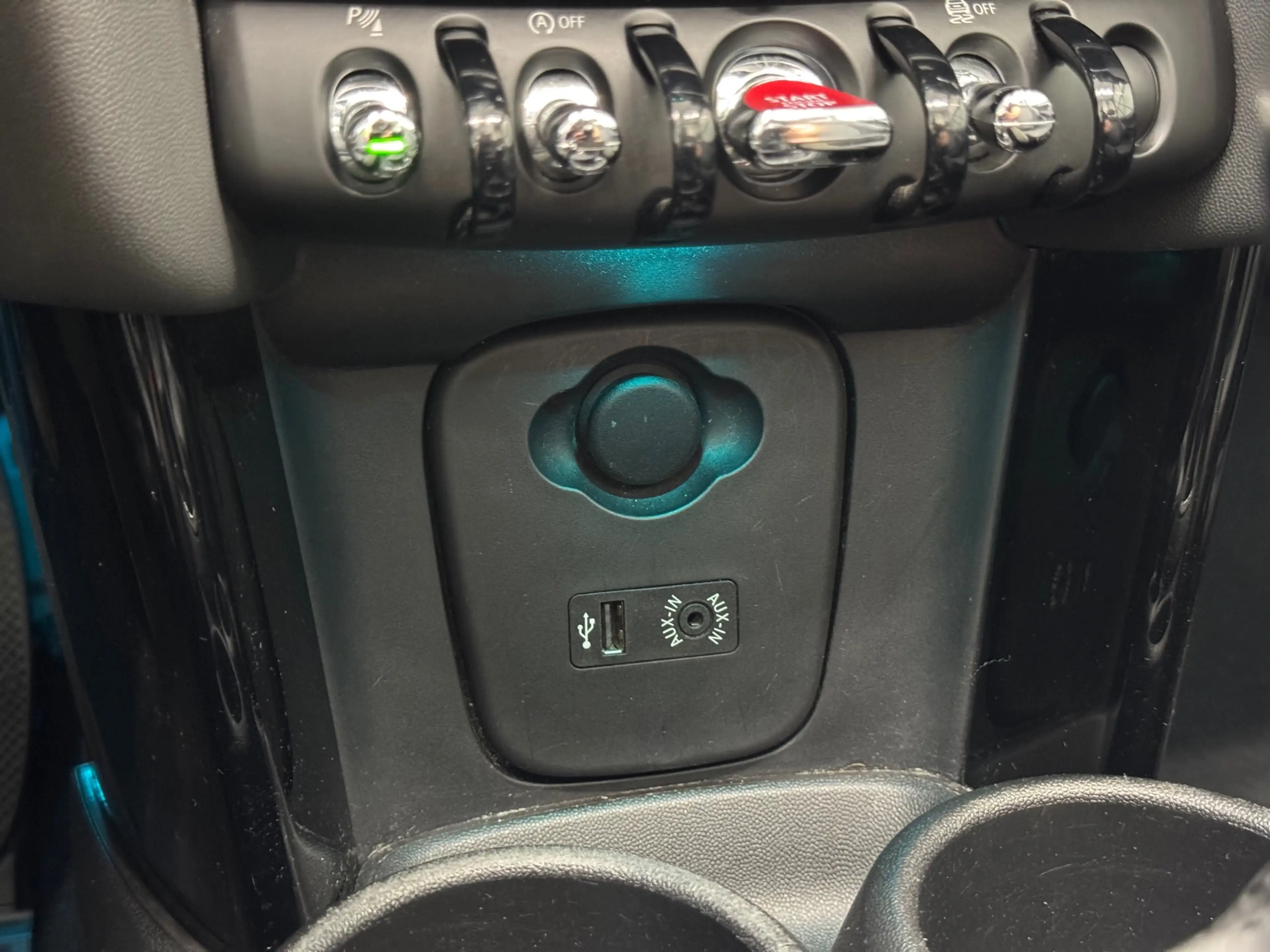 MINI Cooper S Cabrio 2.0 Chili Serious Business |Parkeersensorenr|Led|S — photo 24