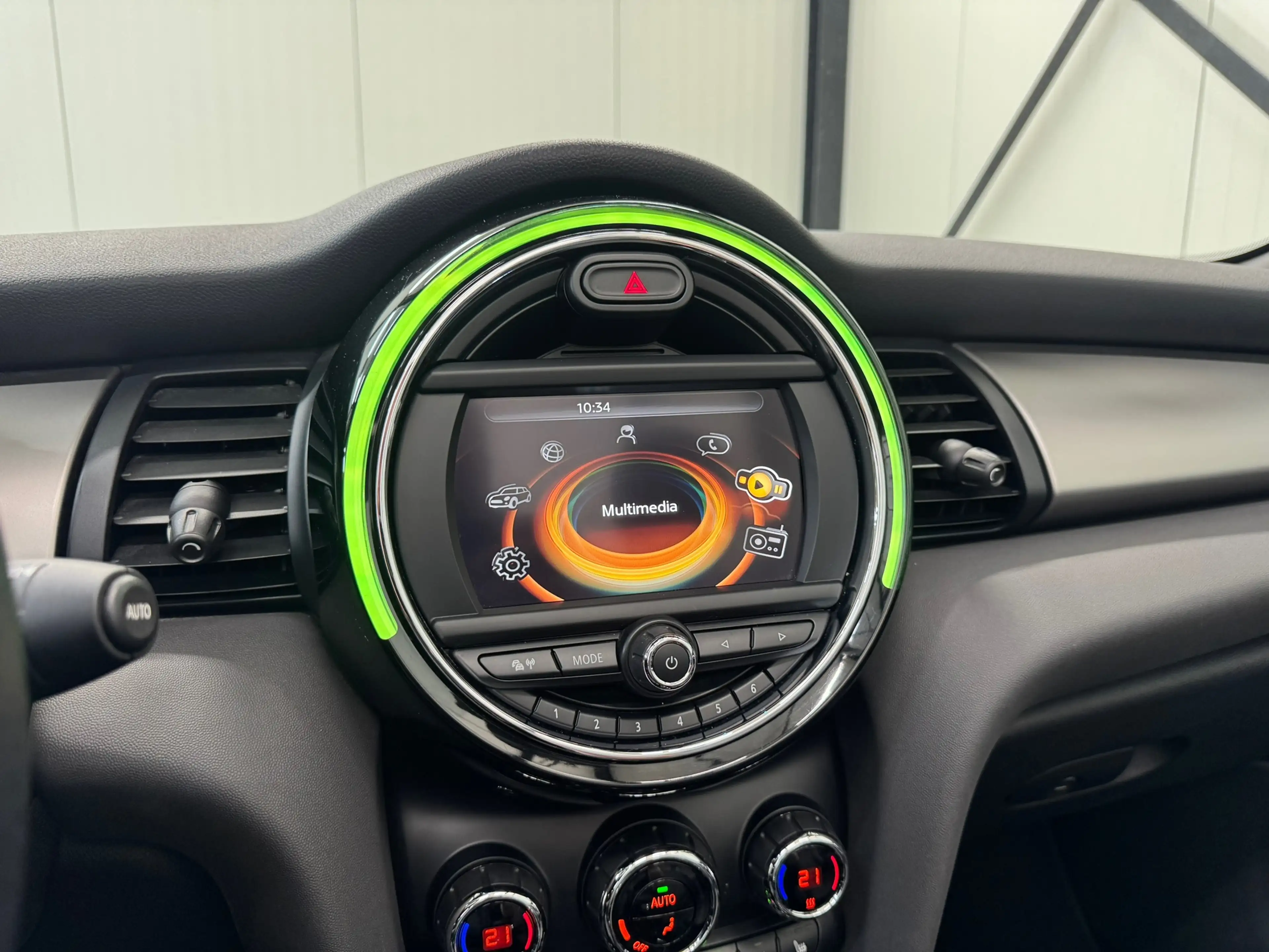 MINI Cooper S Cabrio 2.0 Chili Serious Business |Parkeersensorenr|Led|S — photo 21