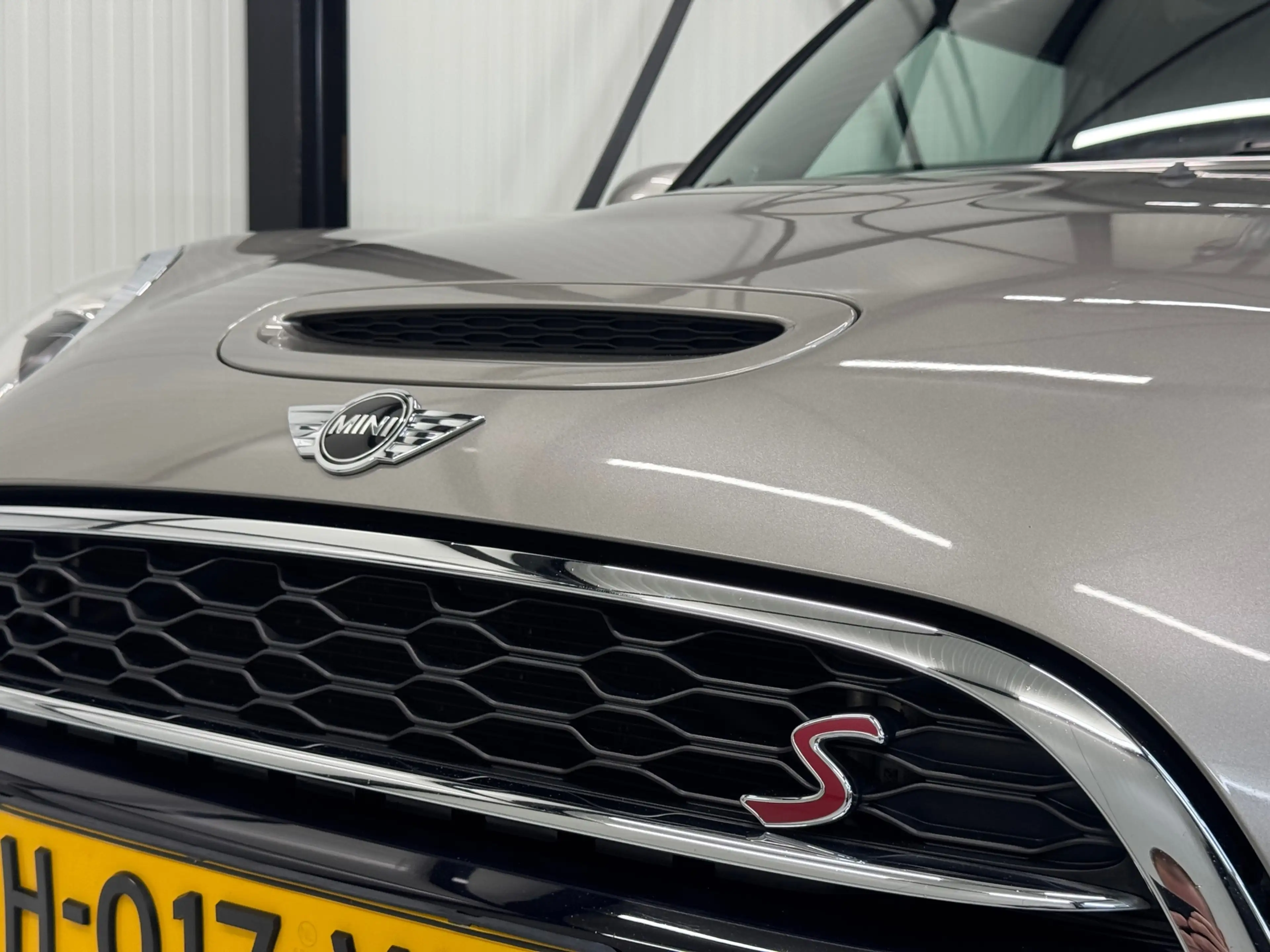 MINI Cooper S Cabrio 2.0 Chili Serious Business |Parkeersensorenr|Led|S — photo 50