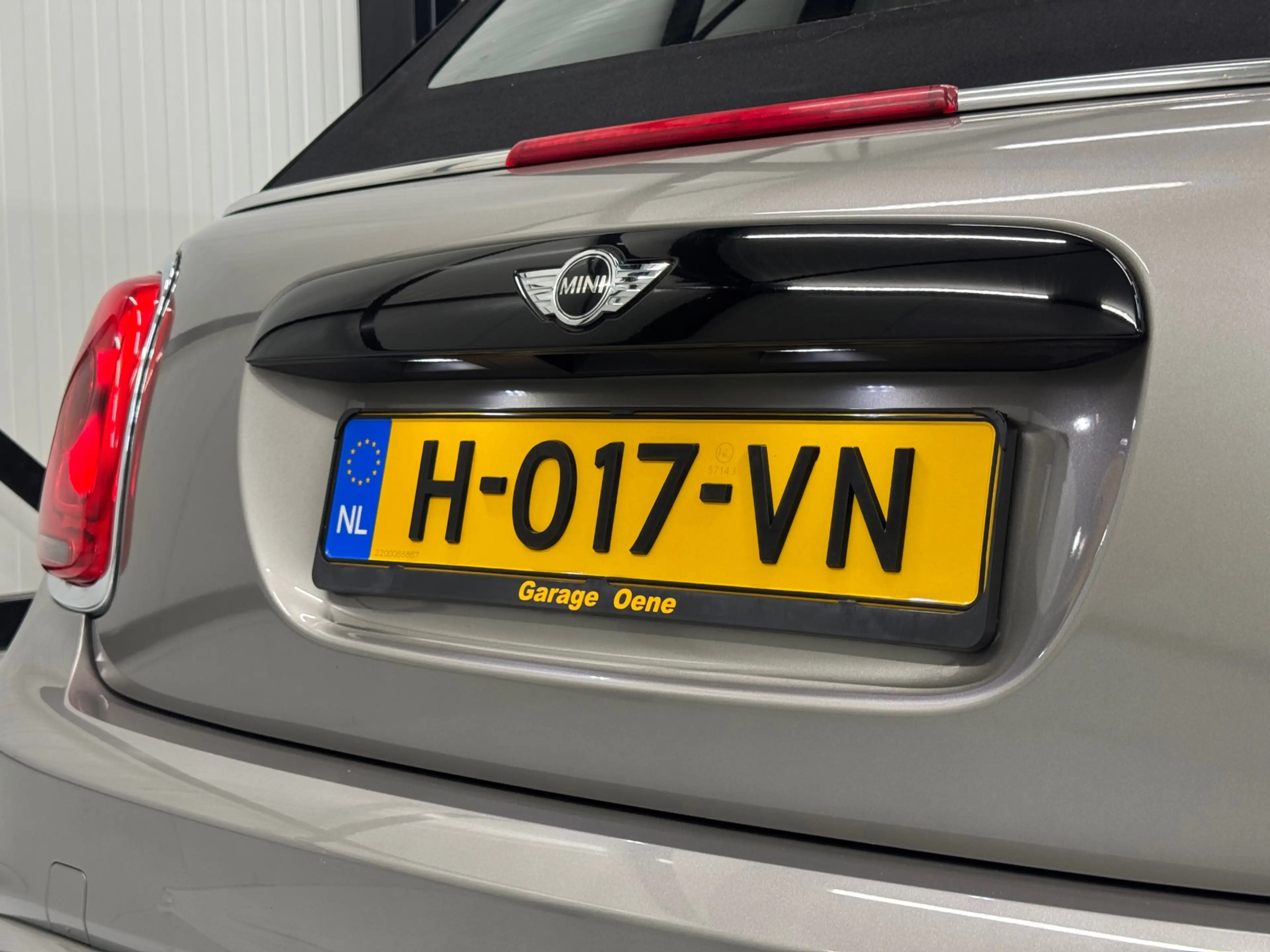 MINI Cooper S Cabrio 2.0 Chili Serious Business |Parkeersensorenr|Led|S — photo 45