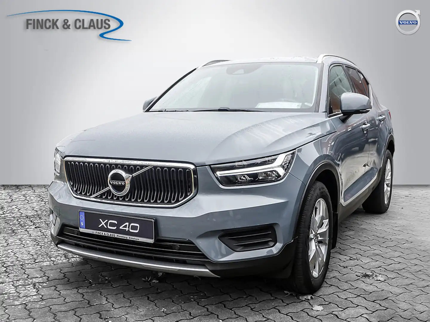 Volvo XC40 D4 AWD Momentum Pro Grau - 1
