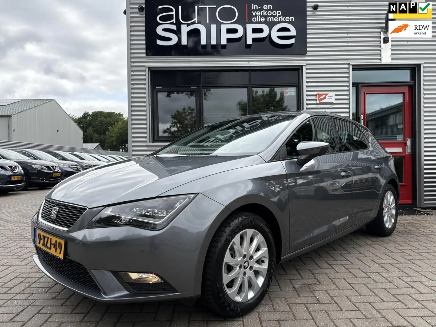 SEAT Leon 1.2 TSI Style Business -5DRS.-AUTOMAAT-CLIMA-CRUIS Grijs - 1