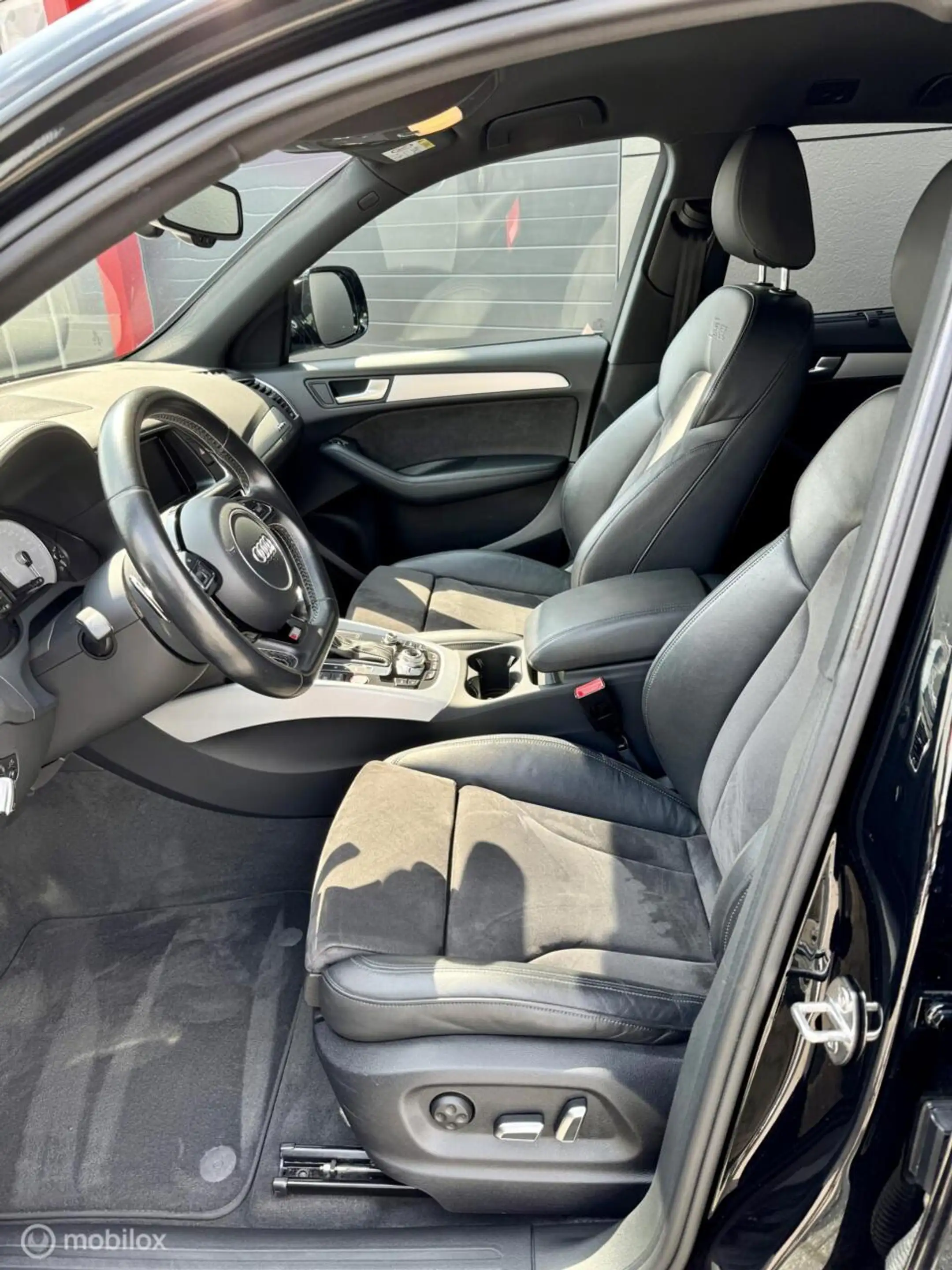 Audi SQ5 3.0 TDI SQ5 quattro — photo 12