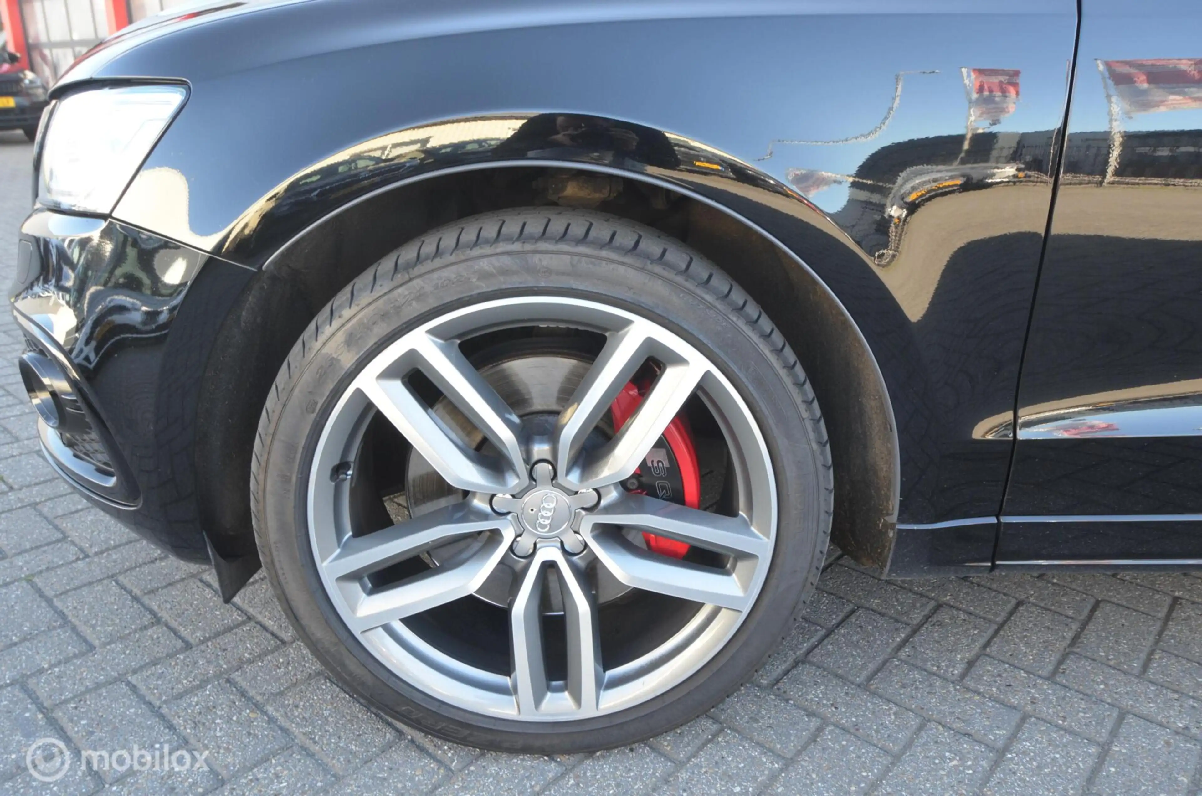 Audi SQ5 3.0 TDI SQ5 quattro — photo 37