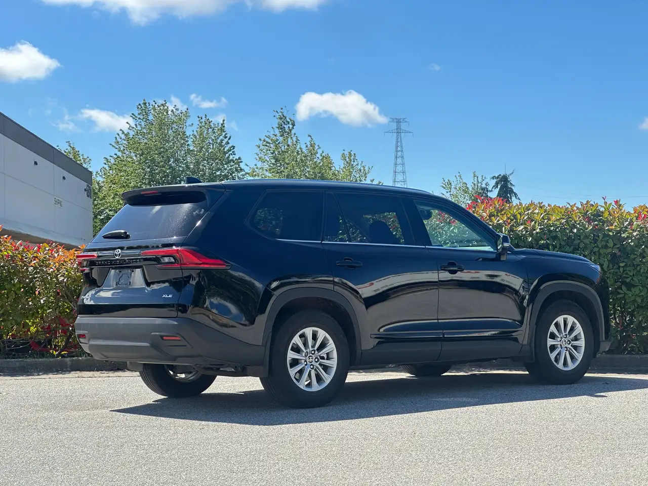 Toyota Grand Highlander fotografie Toyota Grand Highlander