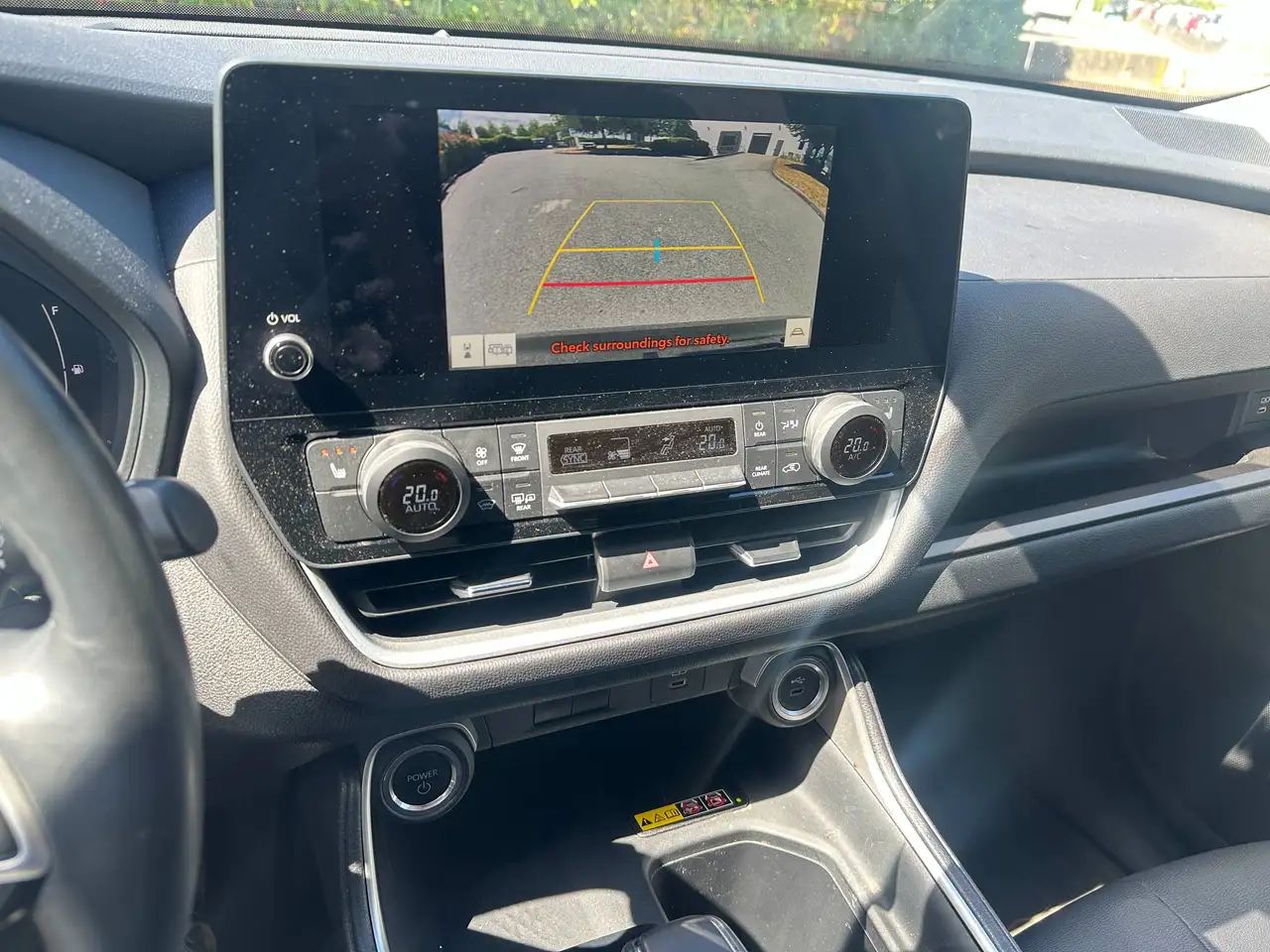 Toyota Grand Highlander fotografie Toyota Grand Highlander