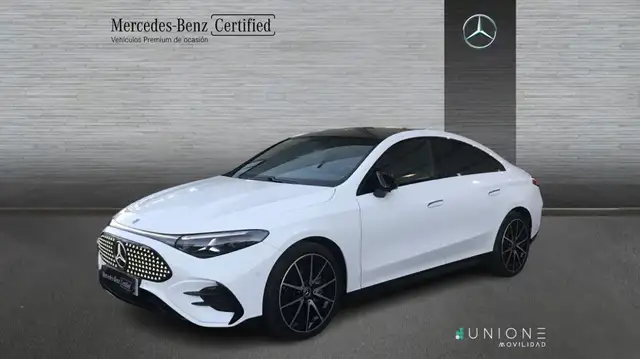 Mercedes-Benz CLA 250 250+ con tecnología EQ