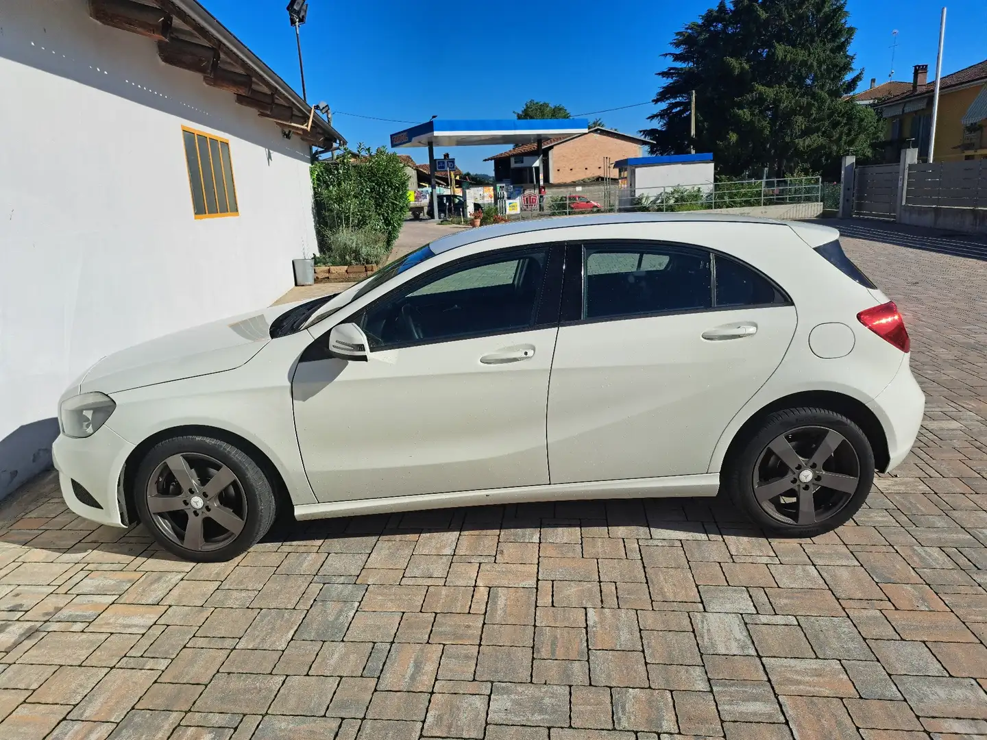 Mercedes-Benz 180 - 1