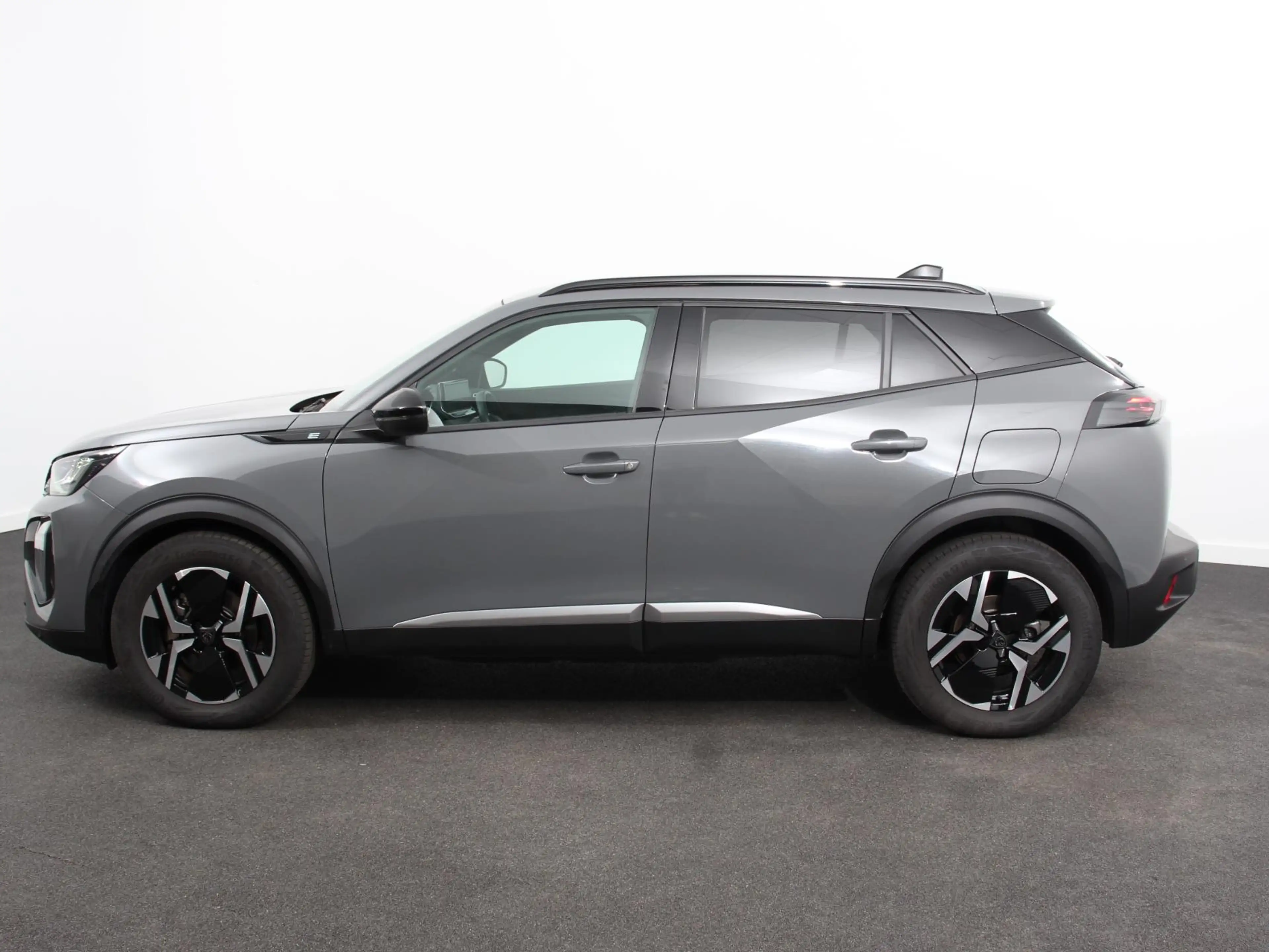 Peugeot e-2008 EV Allure 50 kWh Navigatie Apple Carplay/Android A — photo 8