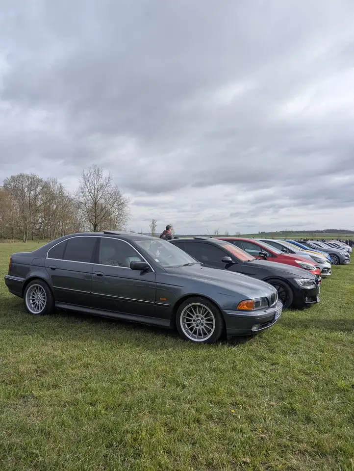 BMW 535 E39 V8 (flexfuel, toit ouvrant, sièges chauffants/electriques, xenons, clim auto, regulateur de vitesses, bluetooth), foto 4