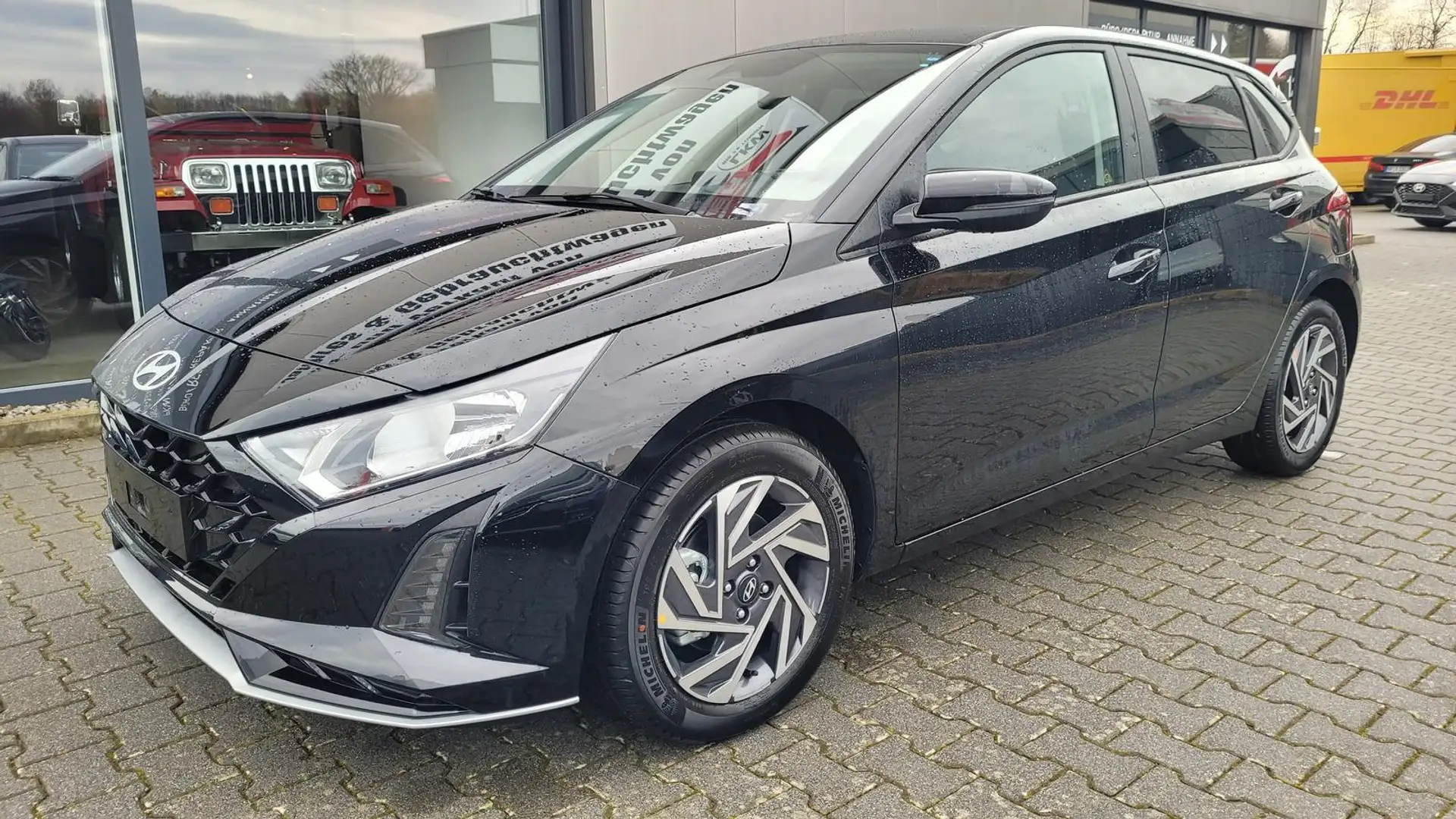 Hyundai i20 GO Go*Navi*Shzg*Lhzg*PDC*Cam*16"*Klima*VCockpit... Schwarz - 1