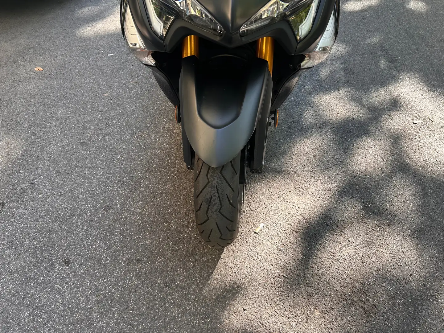 Yamaha TMAX SX - 1