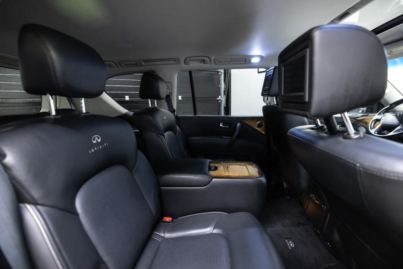Infiniti QX80 V8 6 persoonsuitvoering Dealer auto — photo 6