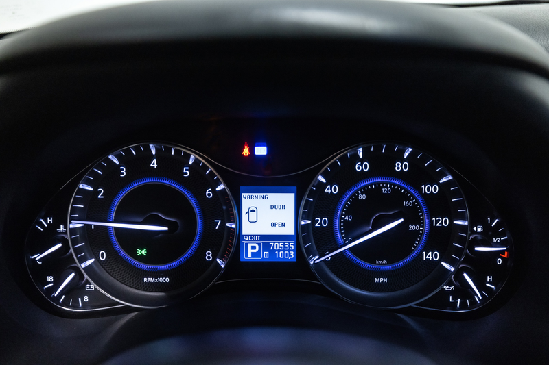 Infiniti QX80 V8 6 persoonsuitvoering Dealer auto — photo 12