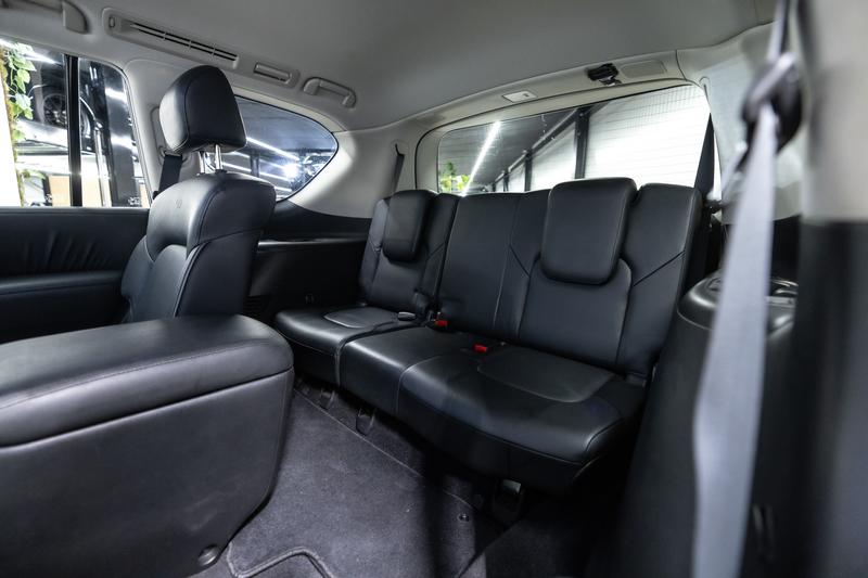 Infiniti QX80 V8 6 persoonsuitvoering Dealer auto — photo 10