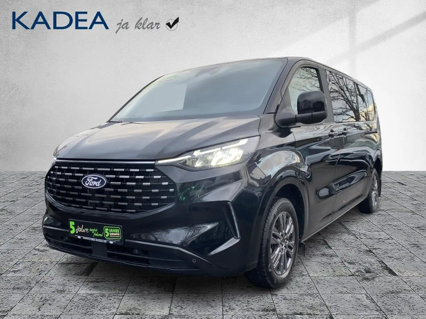 Ford Tourneo Custom Bus 2.0 L2 Titanium Automatik SHZ Noir - 2