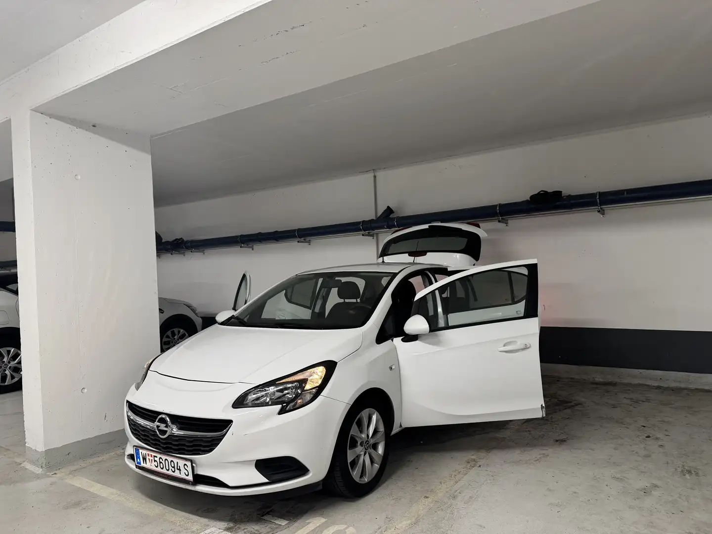 Opel Corsa E 1,4 Saugbenziner 90 Ps Österreich Edition - 1