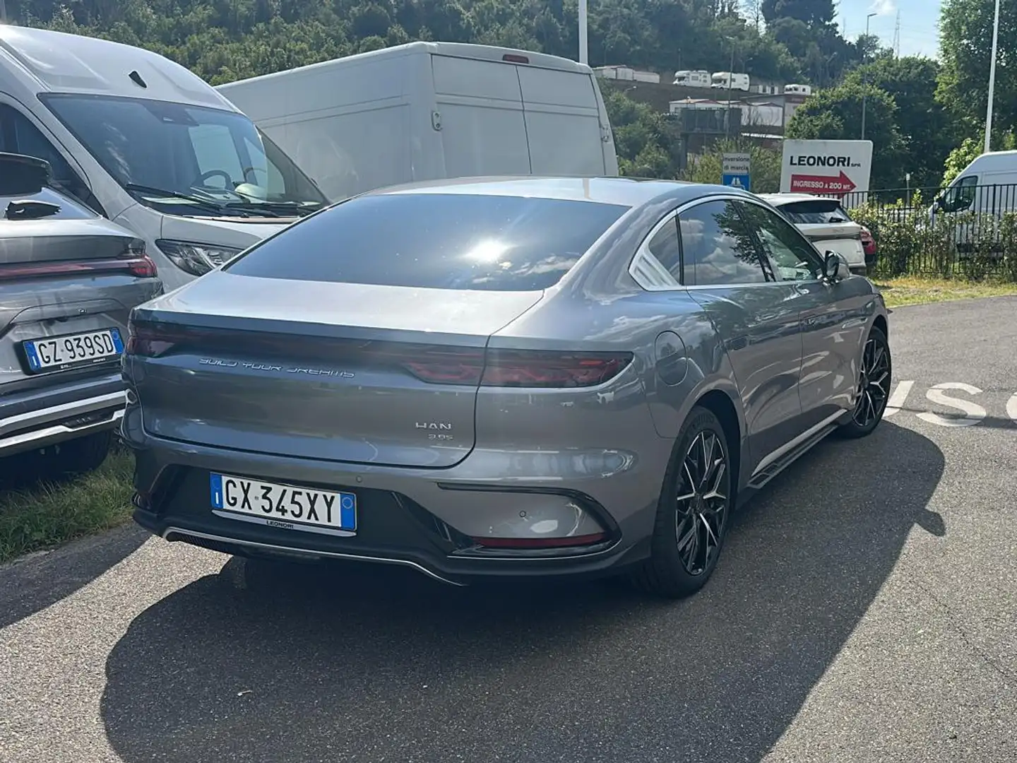 BYD Han Han85,4 kWh Executive Silber - 2