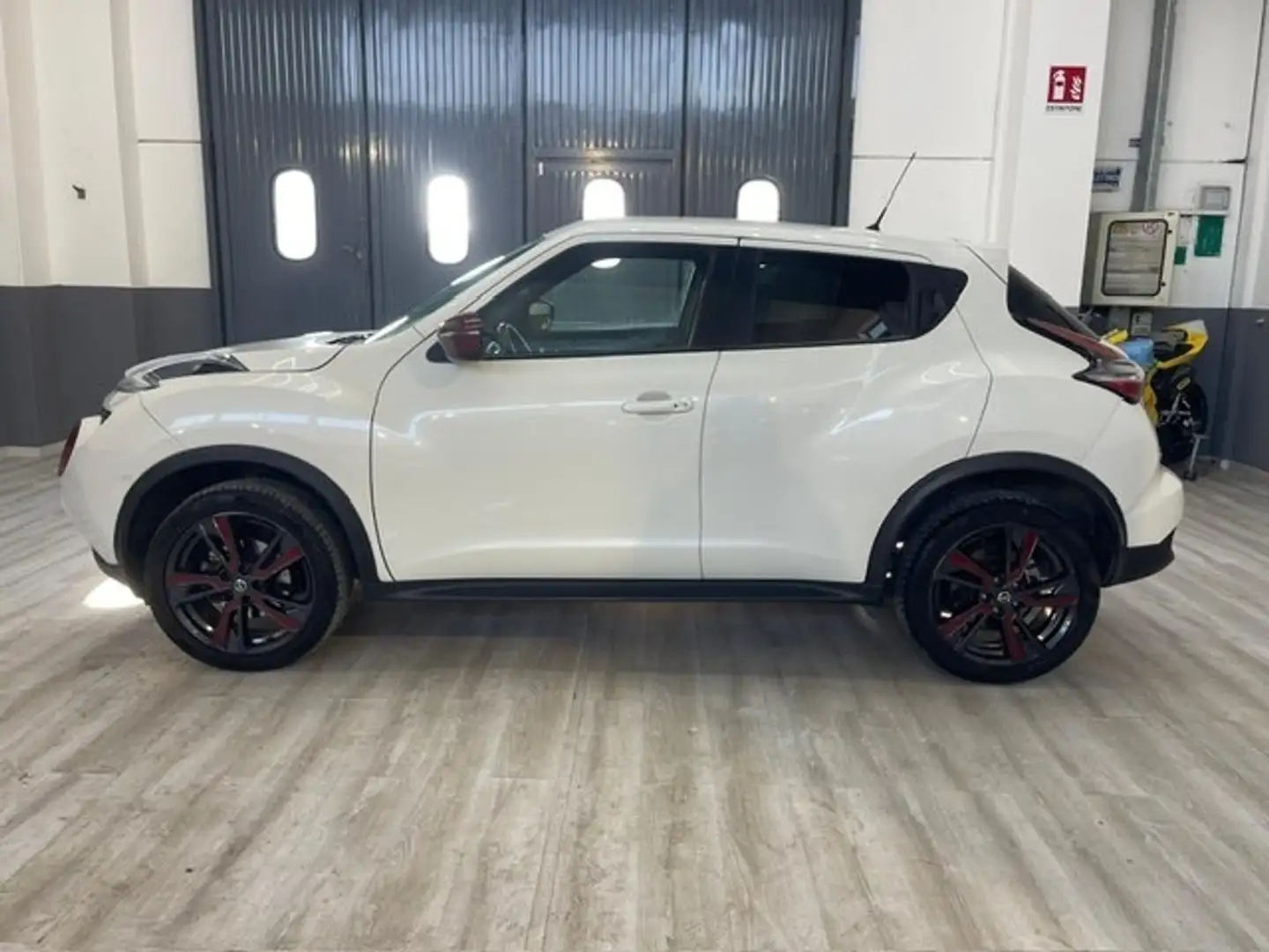 Nissan Juke Juke 1.2 DIG-T 115 Start&Stop N-Connecta Weiß - 2