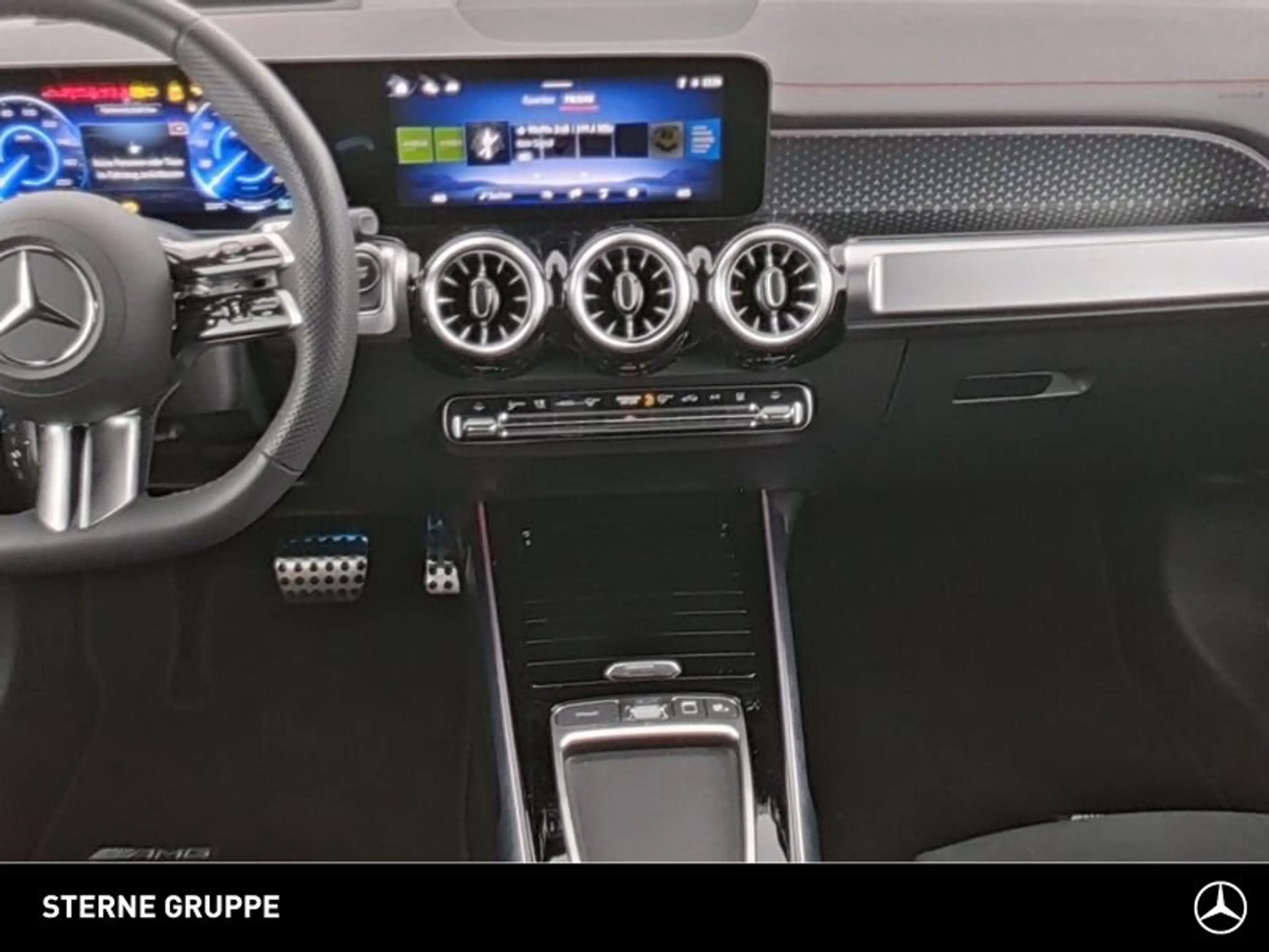 Mercedes-Benz EQB 350 EQB 350 4M AMG AHK HUD Burme eSitz.Keyl 20" 360 — photo 7