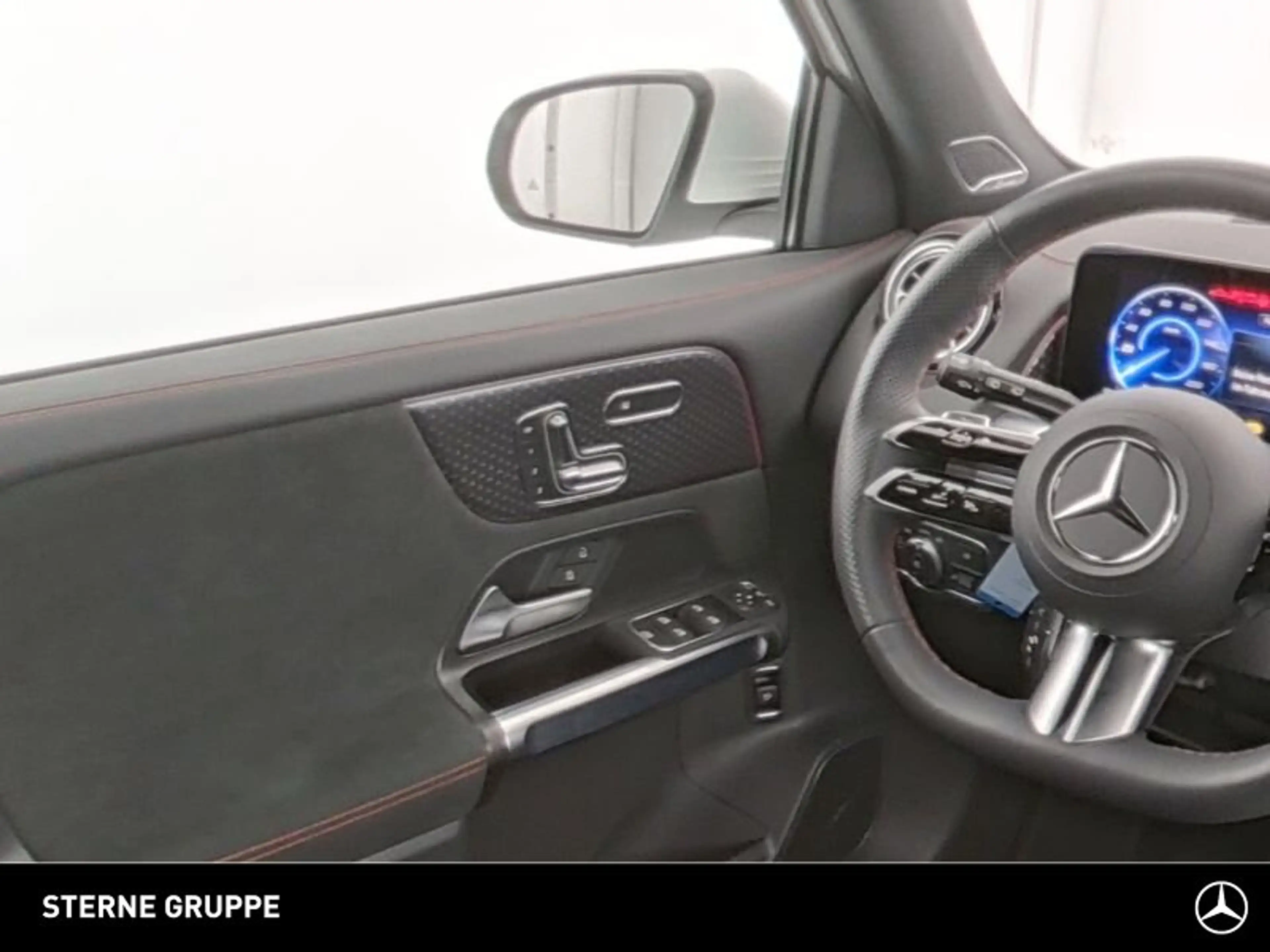 Mercedes-Benz EQB 350 EQB 350 4M AMG AHK HUD Burme eSitz.Keyl 20" 360 — photo 8