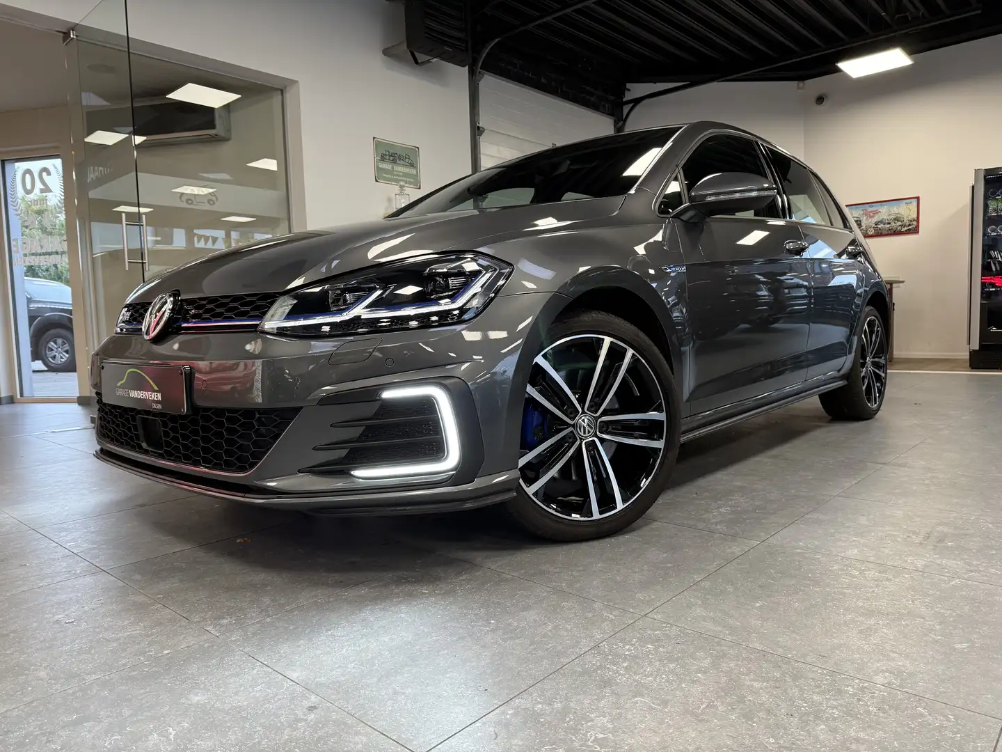 Volkswagen Golf GTE Golf 1.4 eHybrid OPF DSG GTE Gris - 1
