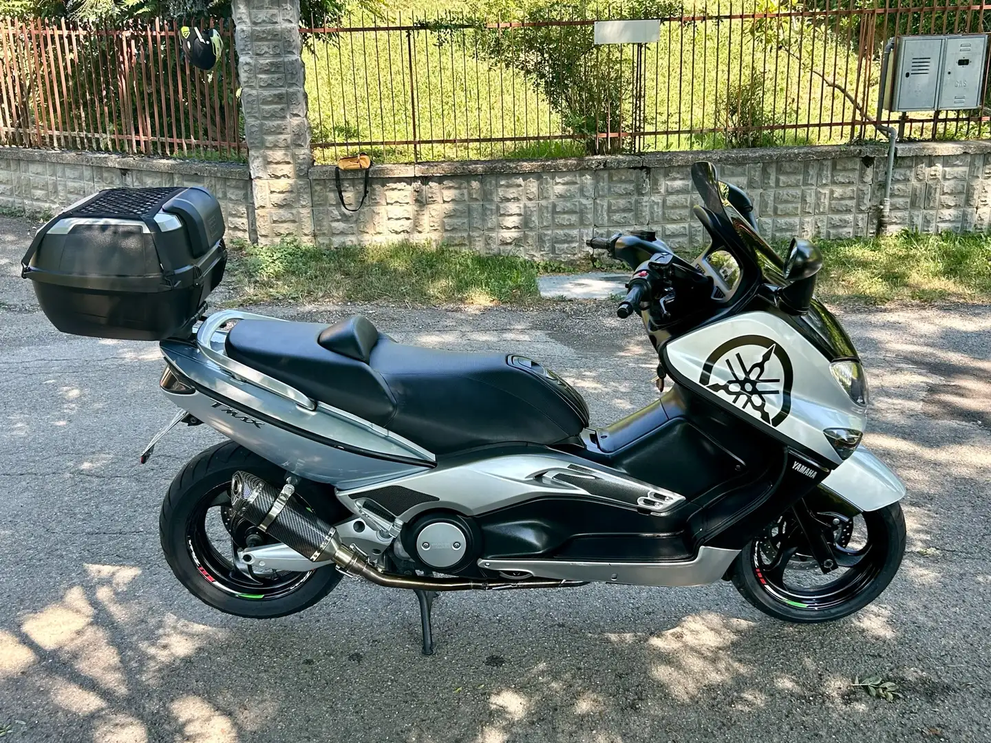 Yamaha TMAX 500 silver - 1
