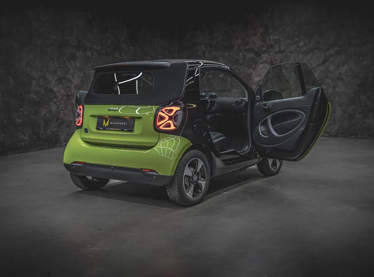 smart forTwo 2024 — фото 9