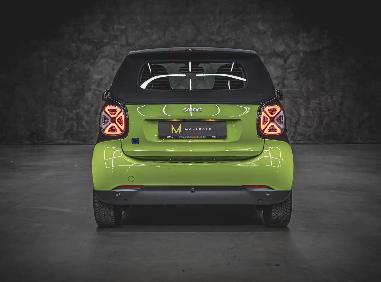 smart forTwo 2024 — фото 6